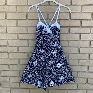 Marvel Captain America Black & White Retro Pin up Mini  Women's Sun Dress Xs